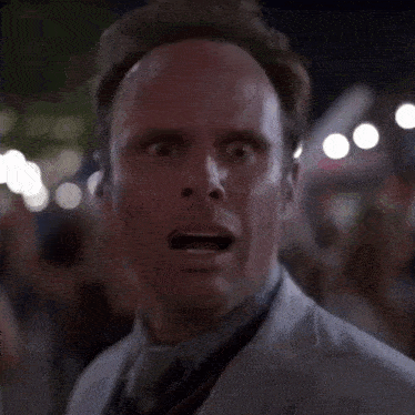 walton-goggins-stan-twitter.gif